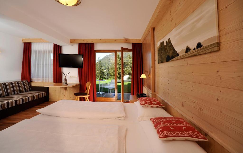 Hotel Digon Ortisei Phòng bức ảnh