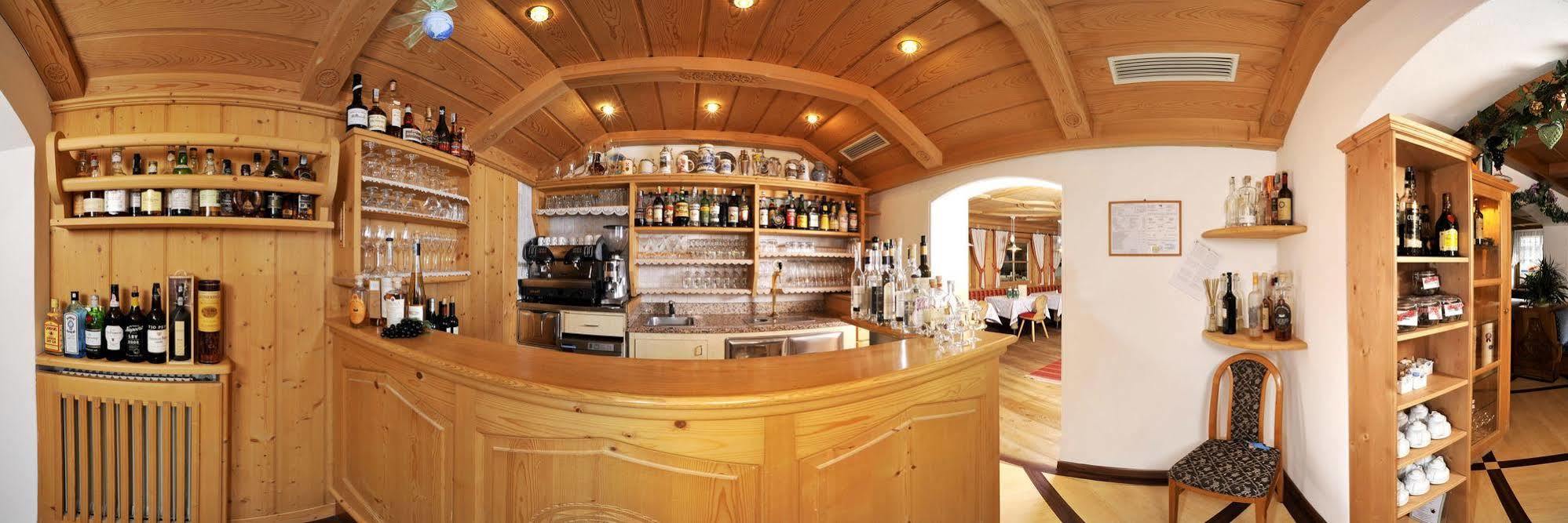 Hotel Digon Ortisei Ngoại thất bức ảnh